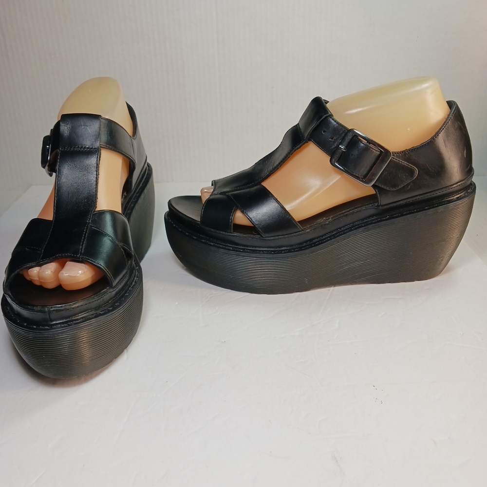 Dr. Martens ADAYA Black Leather Platform Wedge Sandals Size 8 US 39 EU RARE!